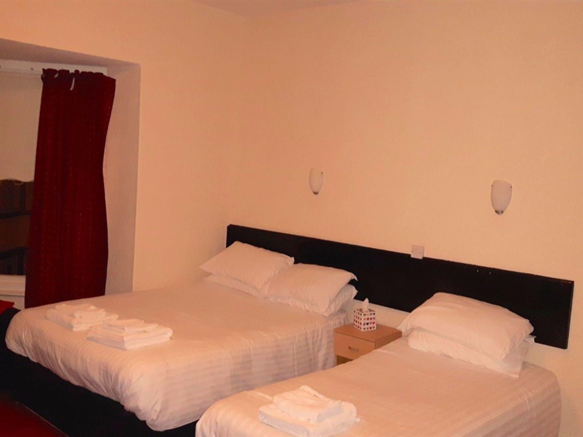 Trinity Guest House ハートルプール エクステリア 写真