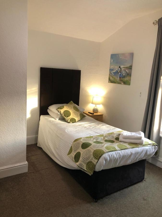 Trinity Guest House ハートルプール エクステリア 写真